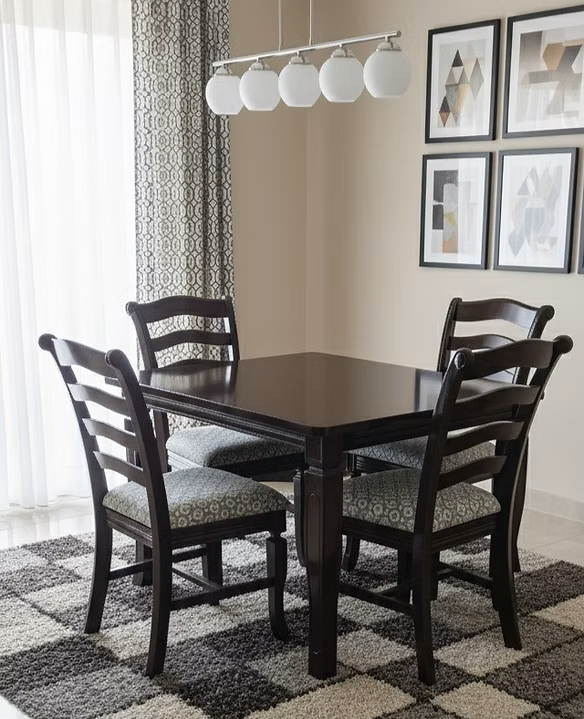 Comedor 4PTS Mesa Niza Sillas Londres